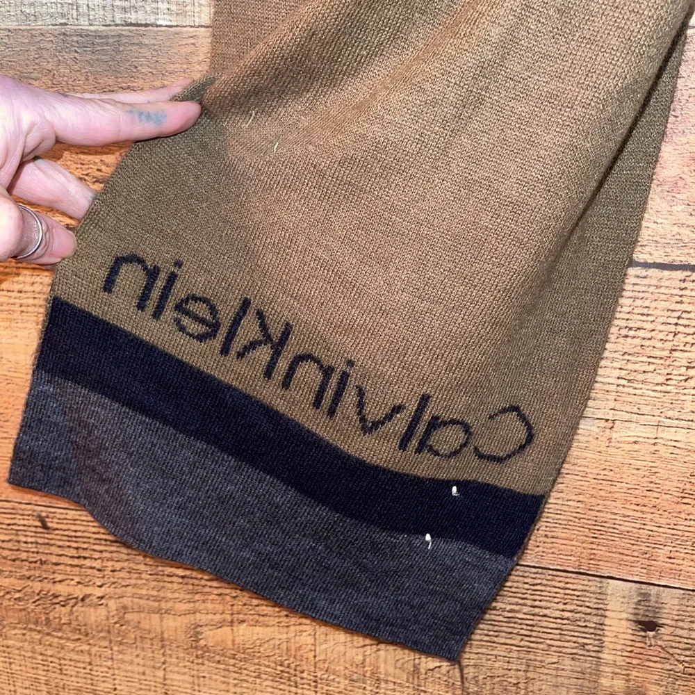 Calvin Klein Reversible Scarf